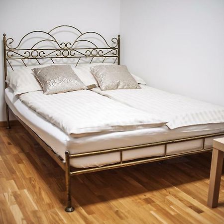 Apartament Tp Cracovie Extérieur photo